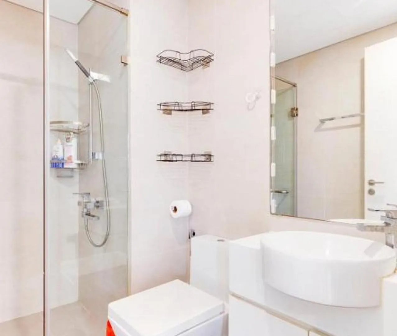 123 Apartment In Ben Van Don Street Ho Chi Minh City