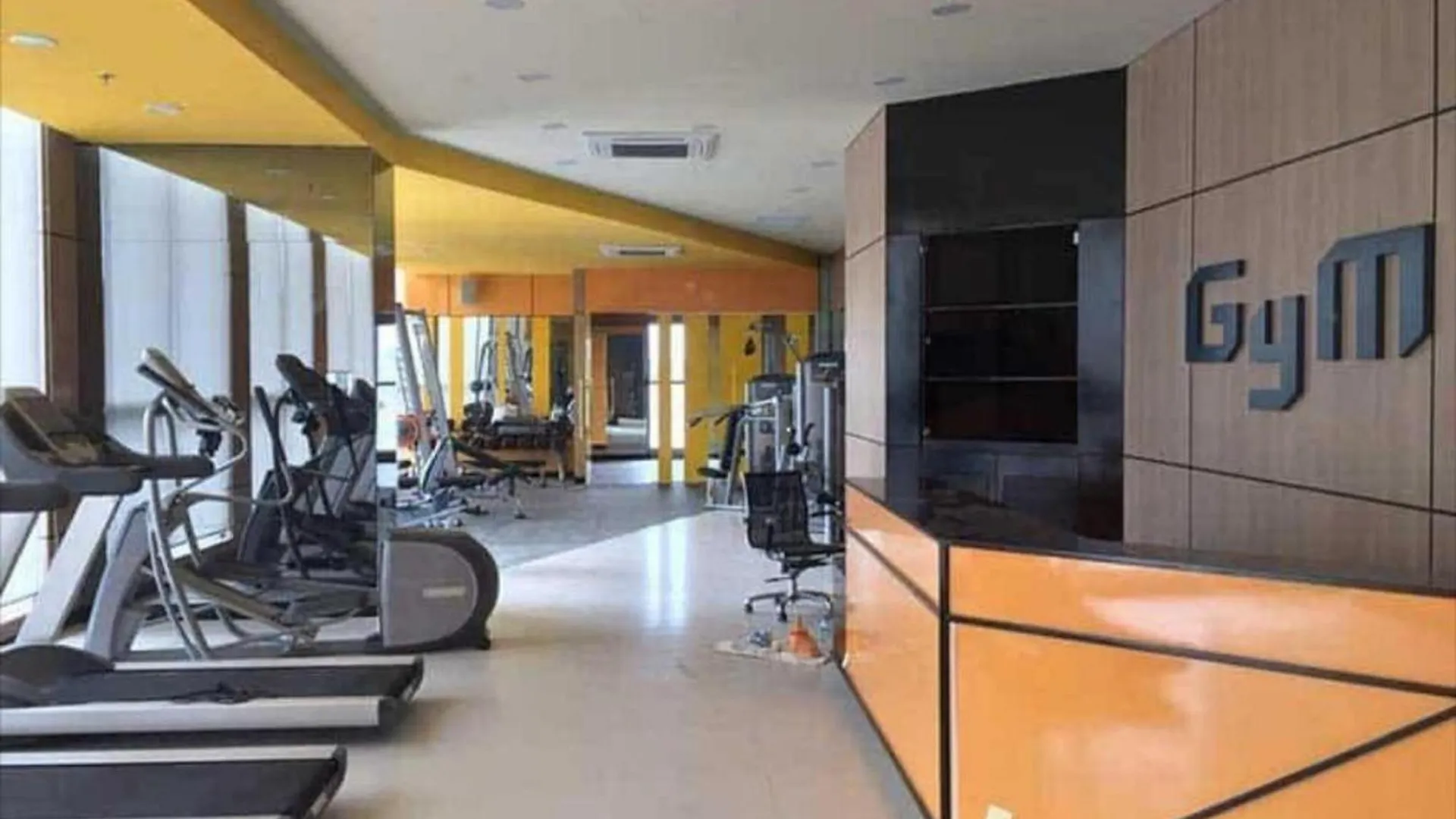 123 Apartment In Ben Van Don Street Ho Chi Minh City
