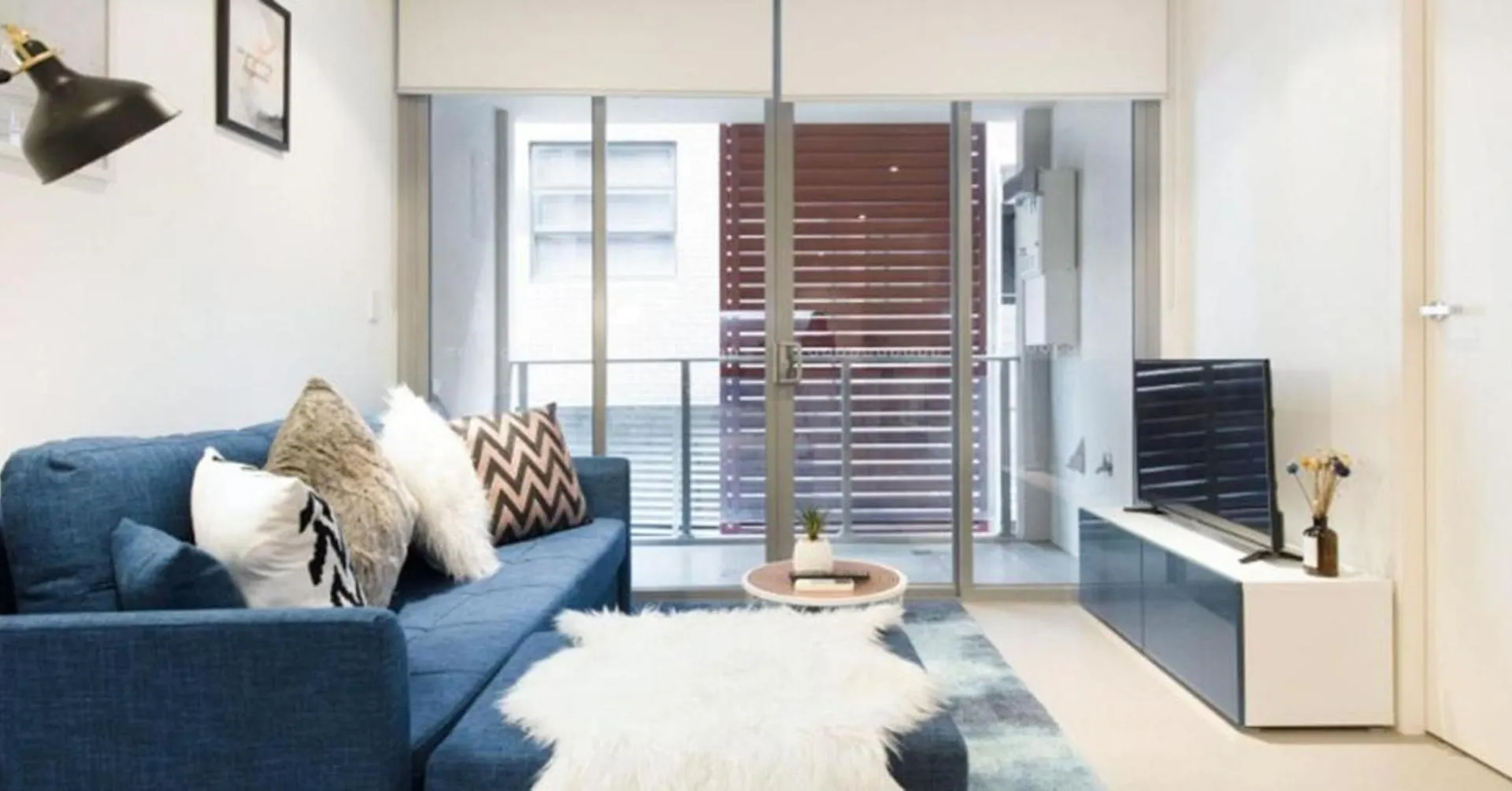 123 Apartment In Ben Van Don Street Ho Chi Minh City