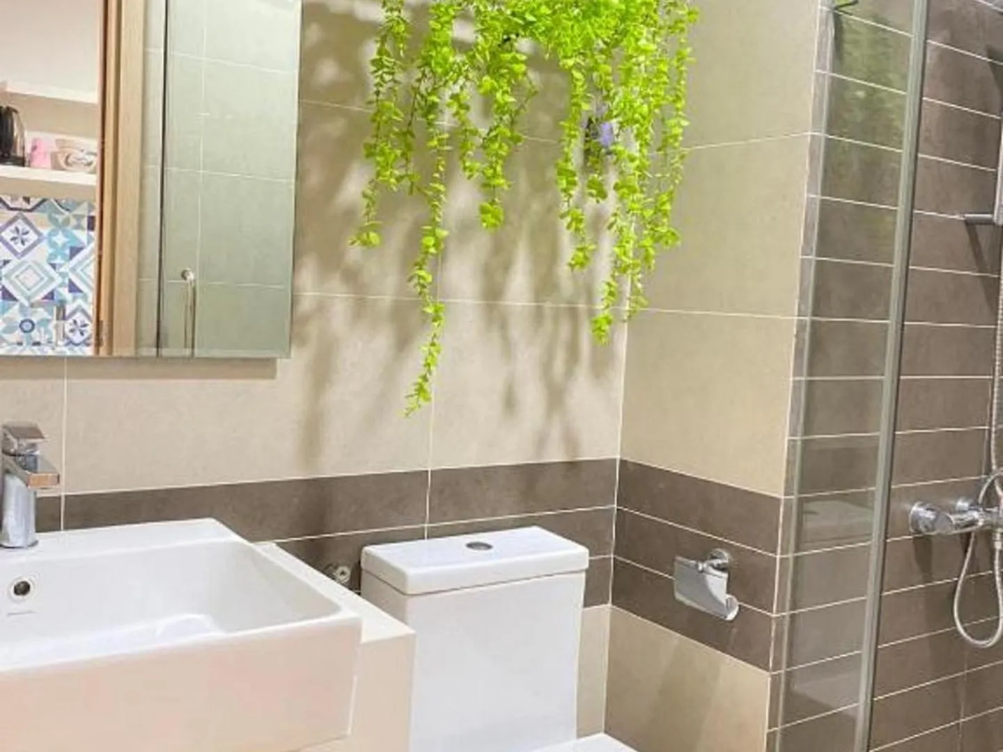 123 Apartment In Ben Van Don Street Ho Chi Minh City
