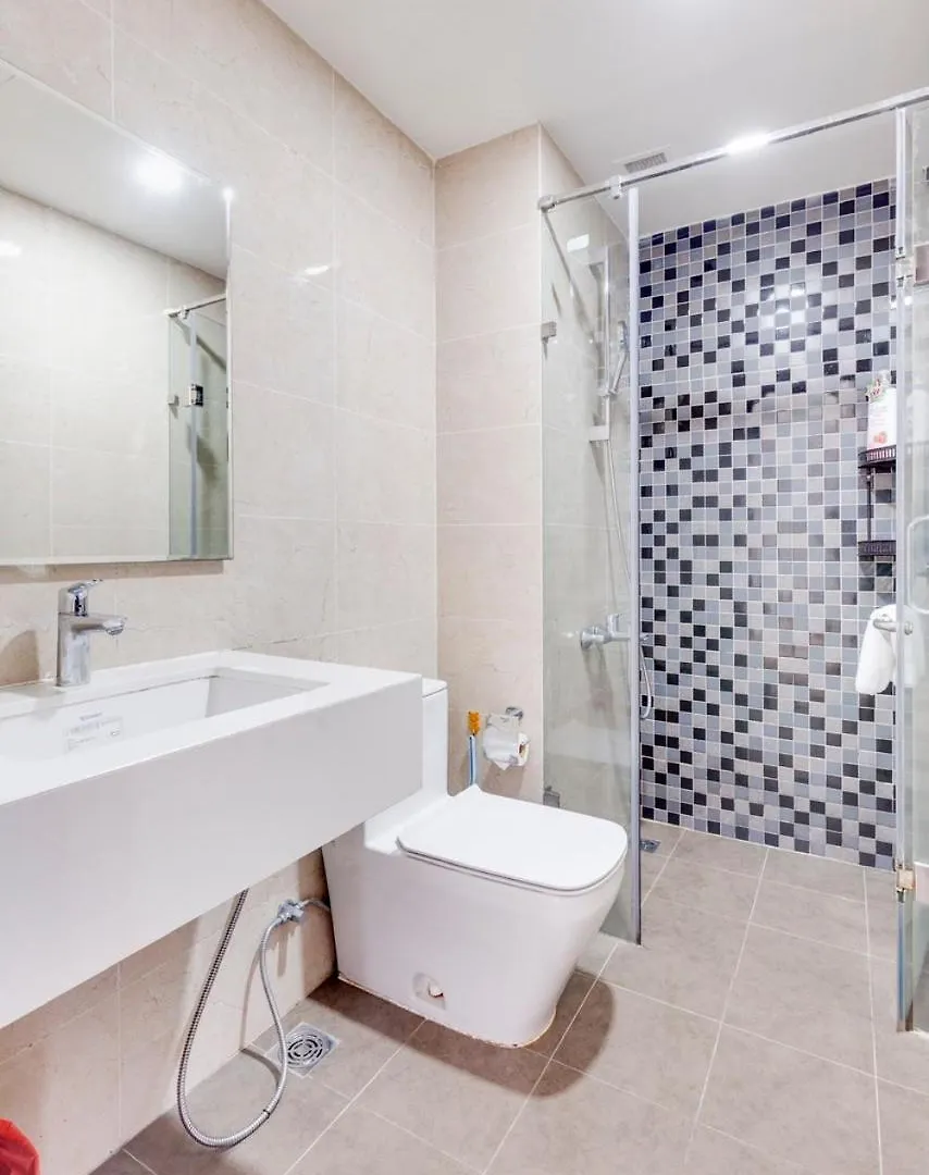 123 Apartment In Ben Van Don Street Ho Chi Minh City